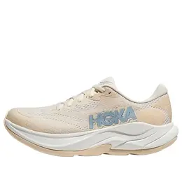 Hoka One One: Бежевые кроссовки 