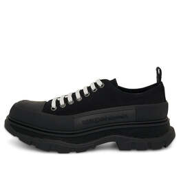 Alexander McQueen: Чёрные кроссовки  Tread Slick