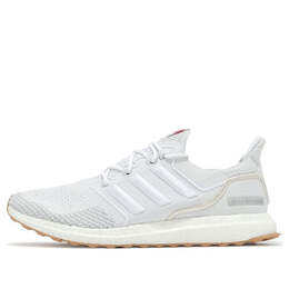 Adidas: Белые кроссовки  UltraBoost
