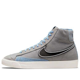 Nike: Серые кроссовки  Blazer Mid 77 Vintage