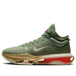 Nike: Зелёные кроссовки  Air Zoom