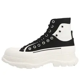 Alexander McQueen: Чёрные кроссовки  Tread Slick