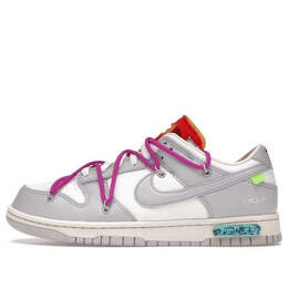 Nike: Белые кроссовки  Dunk Low