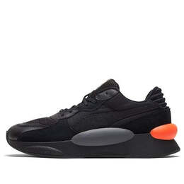 PUMA: Чёрные кроссовки  RS