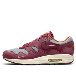 Nike: Серебристые кроссовки  Air Max 1