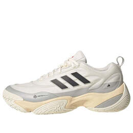 Adidas: Белые кроссовки 