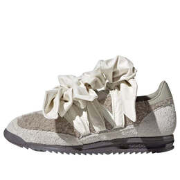 Adidas: Белые кроссовки  SL-72