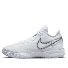 Nike: Белые кроссовки 