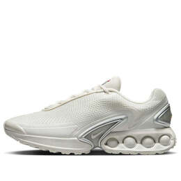 Nike: Светлые кроссовки  Air Max