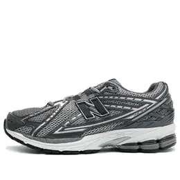 New Balance: Многоцветные кроссовки  1906R
