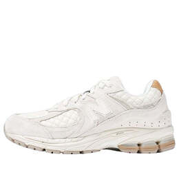 New Balance: Белые кроссовки  2002R