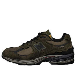 New Balance: Многоцветные кроссовки  2002R