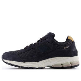New Balance: Чёрные кроссовки  2002R