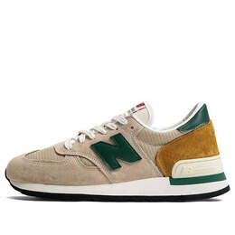 New Balance: Зелёные кроссовки 