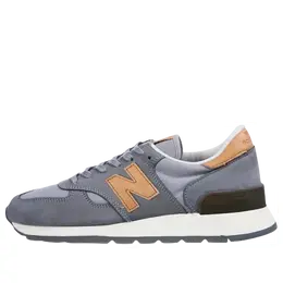 New Balance: Коричневые кроссовки  990