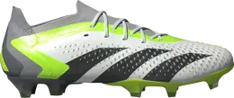Adidas: Белые кроссовки  Predator