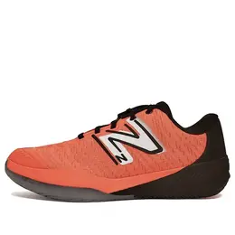New Balance: Чёрные кроссовки  FuelCell