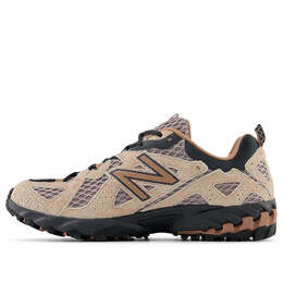 New Balance: Коричневые кроссовки 