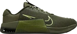 Nike: Зелёные кроссовки 