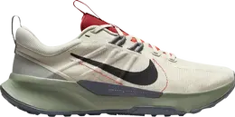 Nike: Светлые кроссовки  Trail