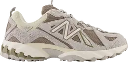 New Balance: Серые кроссовки 