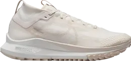Nike: Светлые кроссовки  Trail