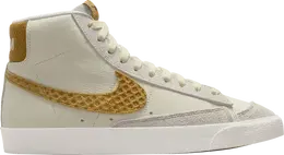 Nike: Бежевые кроссовки  Blazer Mid 77