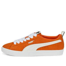 PUMA: Оранжевые кроссовки  Suede