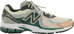 New Balance: Зелёные кроссовки 