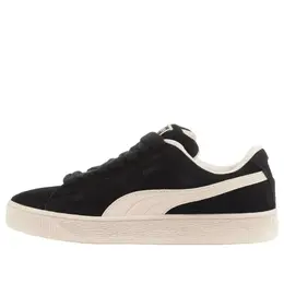 PUMA: Чёрные кроссовки  Suede