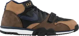 Nike: Чёрные кроссовки  Air