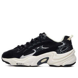 Fila: Чёрные кроссовки 