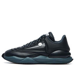 Fila: Чёрные кроссовки 