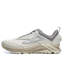 Fila: Белые кроссовки 