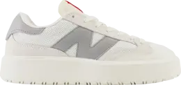 New Balance: Бежевые кроссовки 