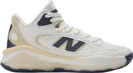 New Balance: Бежевые кроссовки  Fresh Foam
