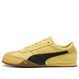 PUMA: Жёлтые кроссовки 