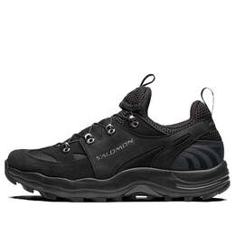 Salomon: Чёрные кроссовки 
