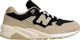New Balance: Бежевые кроссовки 