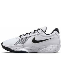 Nike: Белые кроссовки  Air Zoom