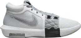 Nike: Белые кроссовки 