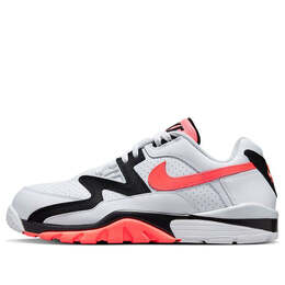 Nike: Белые кроссовки  Air Cross Trainer 3 Low