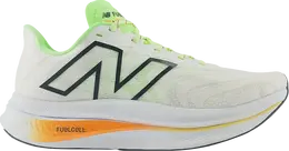 New Balance: Белые кроссовки  FuelCell