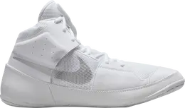 Nike: Белые кроссовки 