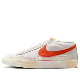 Nike: Белые кроссовки  Blazer Low