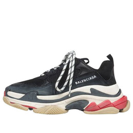 Balenciaga: Чёрные кроссовки  Triple S