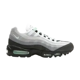 Nike: Зелёные кроссовки  Air Max 95