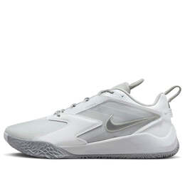 Nike: Серебристые кроссовки  Air Zoom