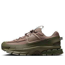 Nike: Коричневые кроссовки  Air Zoom
