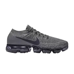 Nike: Тёмные кроссовки  Air Vapormax